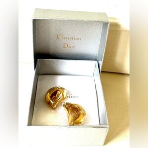 CHRISTIAN DIOR Vintage Gold Tone Rhinestone Clip Earrings + Original Box